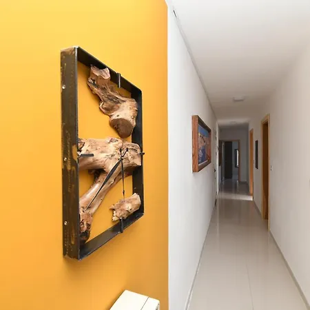 Lägenhet Under Penthouse *